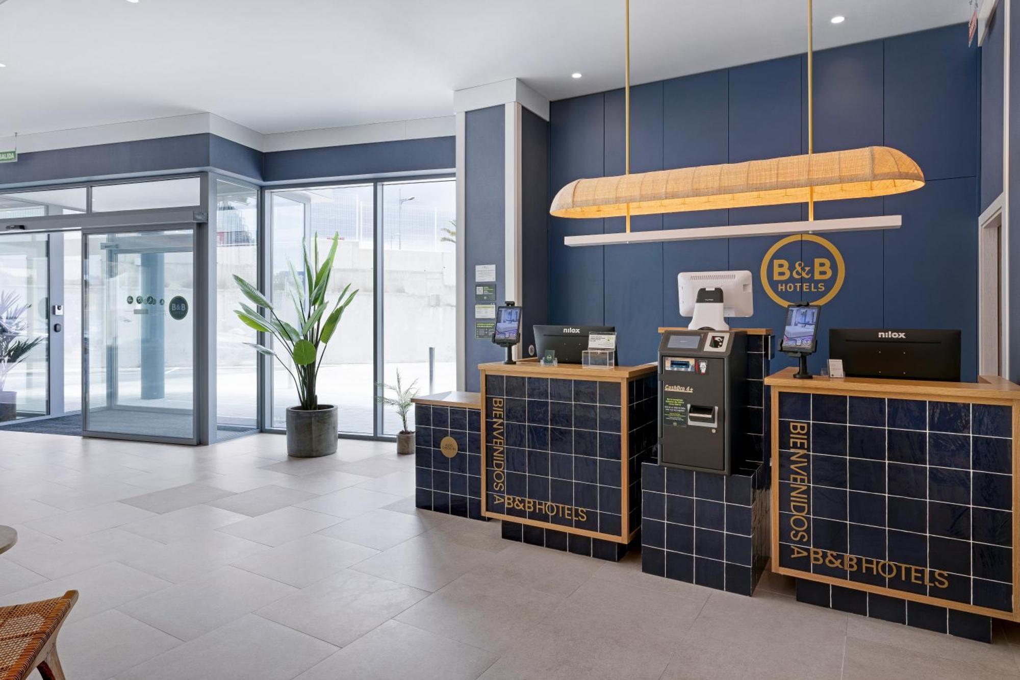 B&B Hotel Benidorm Финестрат Екстериор снимка